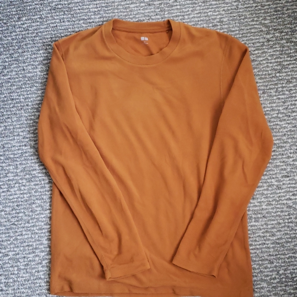 Uniqlo heat tech Fleece long sleeve shirt